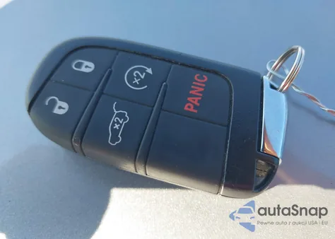 2022 Jeep Compass Limited 4X4 из США, поврежденный, VIN 3C4NJDCB3NT150394